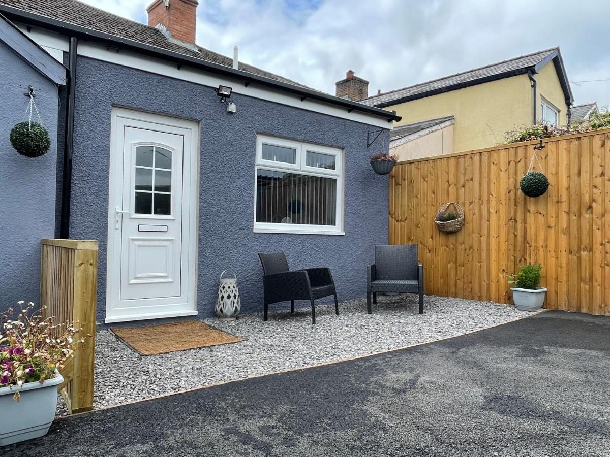 Westend Holiday Let 4 Brecon Exterior foto